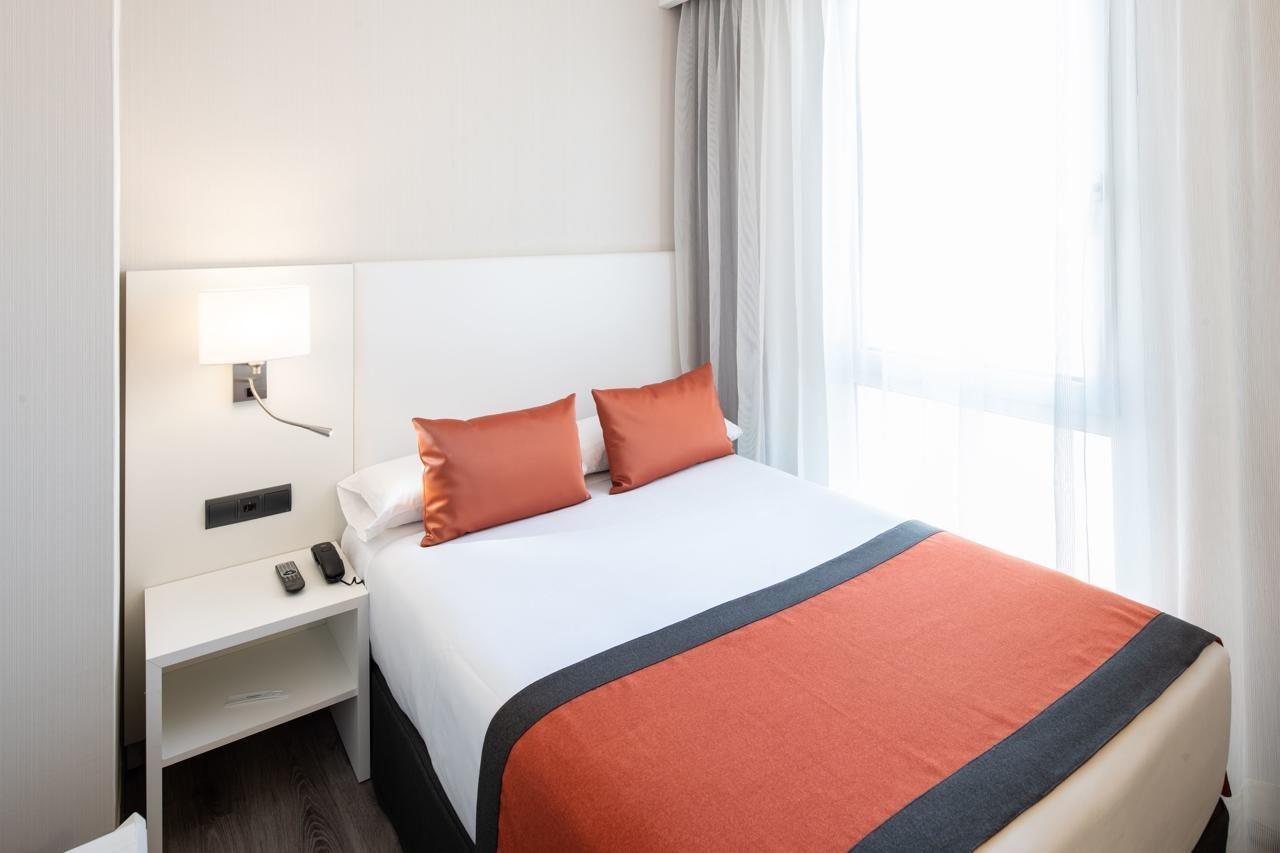 Catalonia Bristol Hotel San Andrés de la Barca Ngoại thất bức ảnh