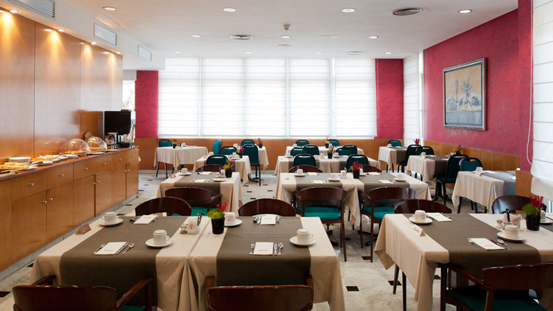 Catalonia Bristol Hotel San Andrés de la Barca Ngoại thất bức ảnh