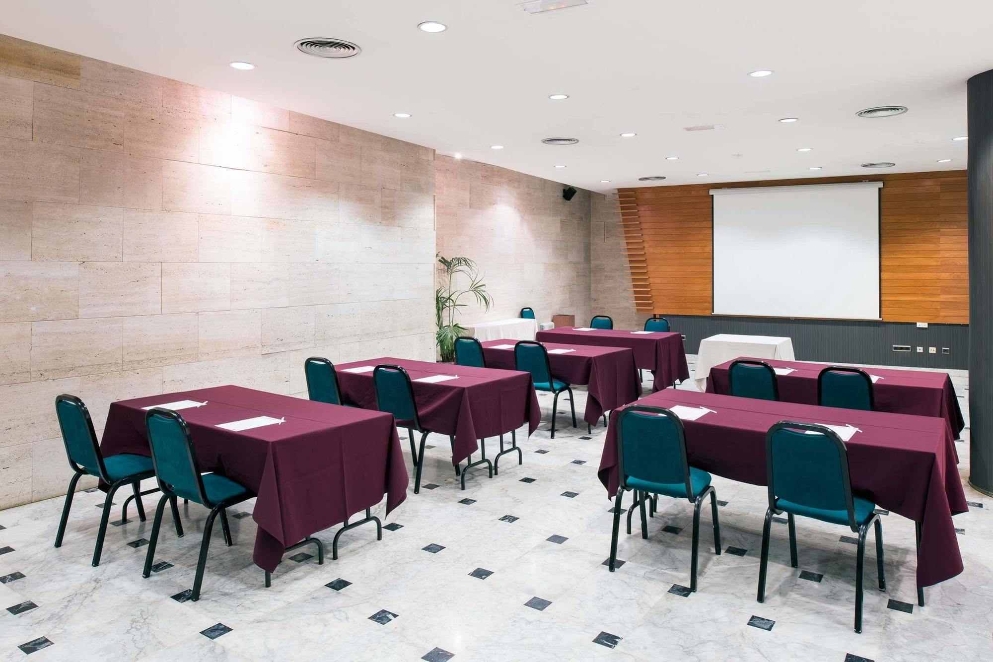 Catalonia Bristol Hotel San Andrés de la Barca Ngoại thất bức ảnh