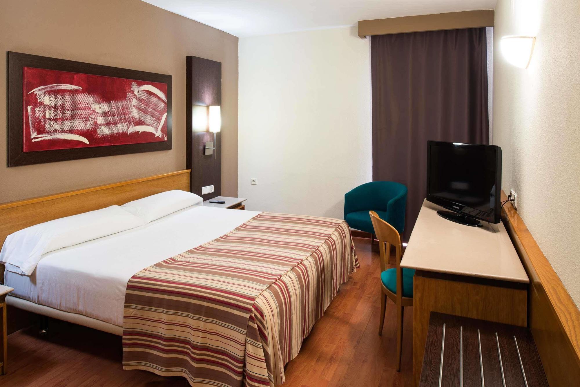 Catalonia Bristol Hotel San Andrés de la Barca Ngoại thất bức ảnh
